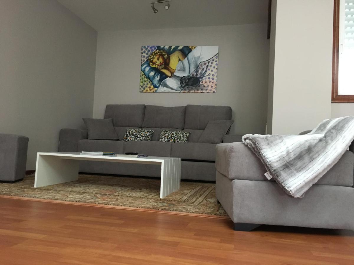 Duplex Rosalia De Castro. Ribadavia Apartment ภายนอก รูปภาพ
